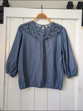 NY&CO Blue Chambray Blouse Featuring A Crochet Lace Collar
